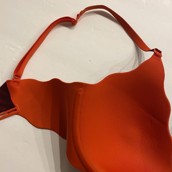 VICTORIA SECRET reversible bra / multi way wear straps orange zebra ombré 34C - Picture 8 of 13